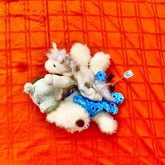 STUFFED ANIMAL IMPLOSION PACK